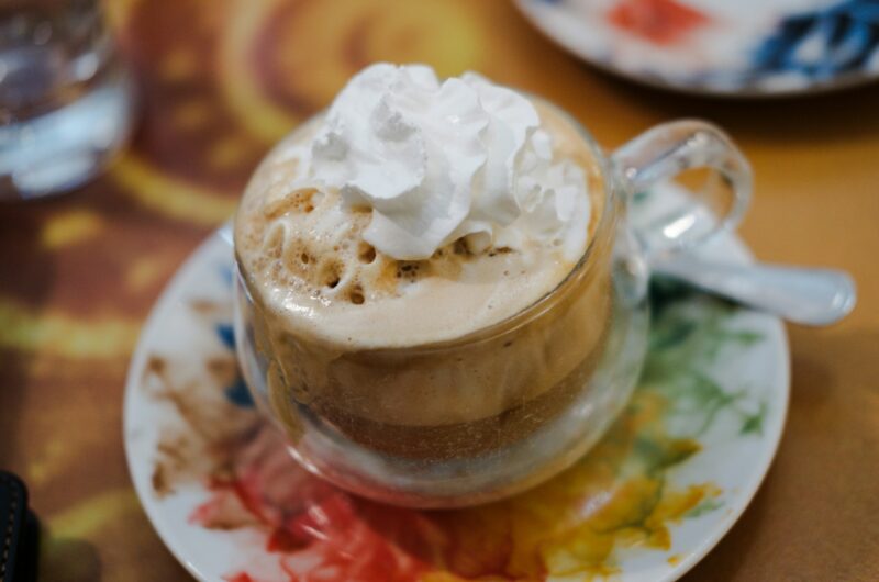 How to Make Cashew Cream (Dairy-Free Cream in 5 Minutes)