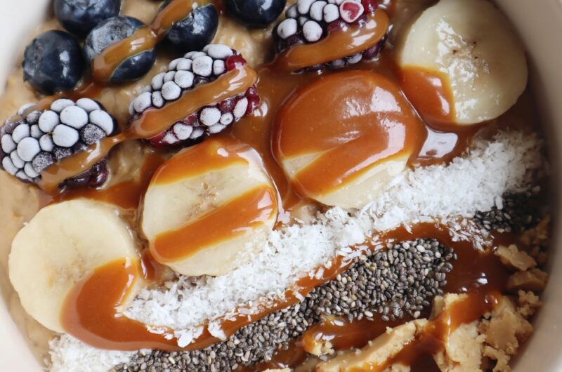 Creamy Peanut Butter Smoothie Bowl Recipe (For Vegans)