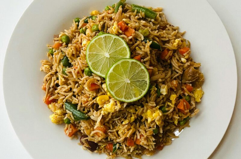 How To Make Delicious Vegan Fried Rice (Better Than Takeout!)