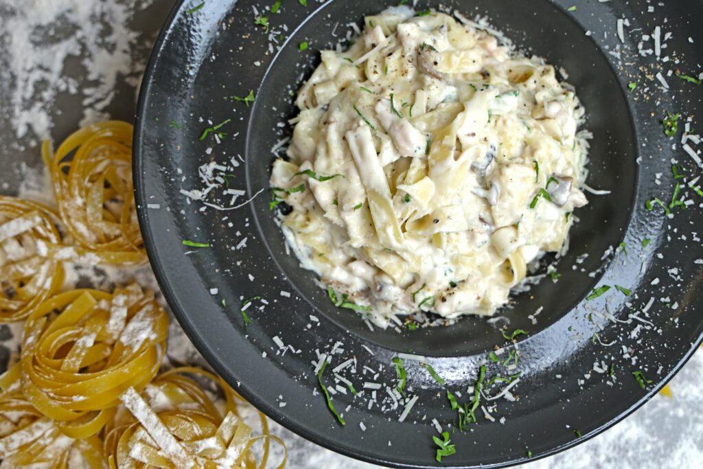 Vegan Alfredo Pasta